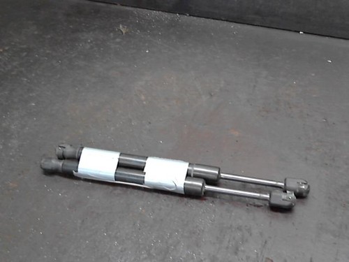 Gasdruckfeder/-dämpfer L+R Audi A4 1.9 TDI DPF 8E/8H/QB6 Limousine Farbe LY7W