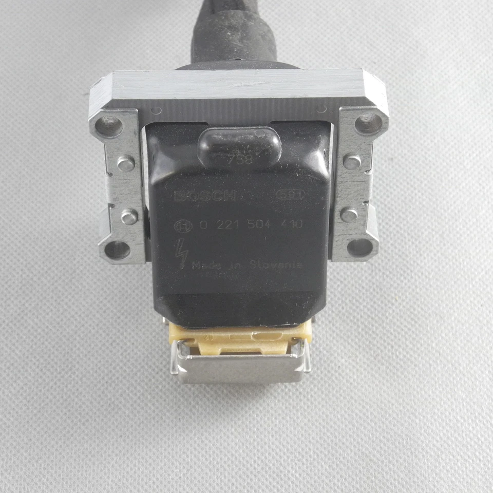 Bobina de encendido GENUINA Bosch NUEVA para BMW 325i 525i 740i 840i M3 0221504410 Foto 2 de 4