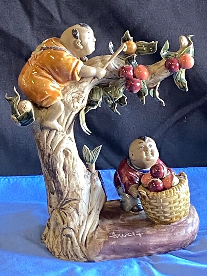 Old Chinese Shiwan Porcelain Tree Tongzi Boys Pick Cherry Coin Statue Estate - Image 3 of 4