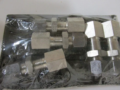 Parker Female Bulkhead Connector 6-4 GH2BZ-SS Lot of 5 Pieces 50382 ELL