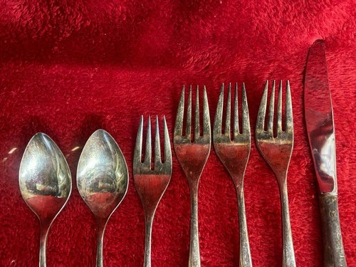 Vtg 7 Piece Morning Rose Community Silverware Butter Knife Forks Tsps Salad Fork - Picture 3 of 6