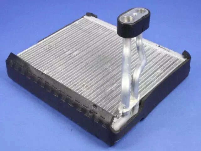 Evaporador de aire acondicionado genuino Mopar 2007-2014 Chrysler Sebring 5191346AA Foto 2 de 4