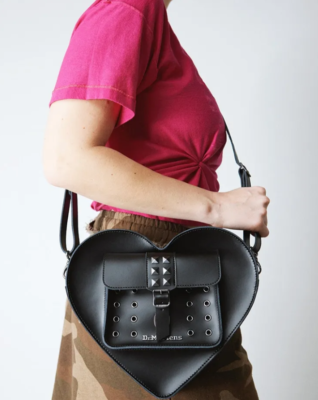 Dr Martens★HEART BACKPACK★2WAY★スタッズ Dr. Martens Heart Shaped Backpack - Black | Journeys
