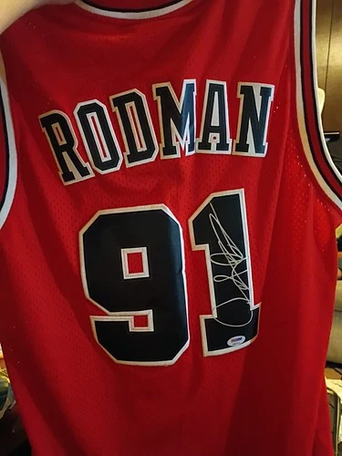 Dennis Rodman Autographed Bulls Basketball Jersey Psa Dna  Authenticated Size L