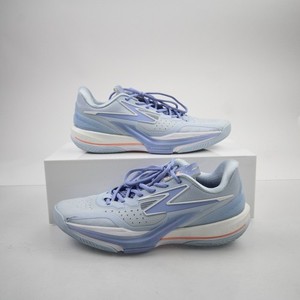 361 Degrees Basketball Shoe Men's Light Blue/Peach Used