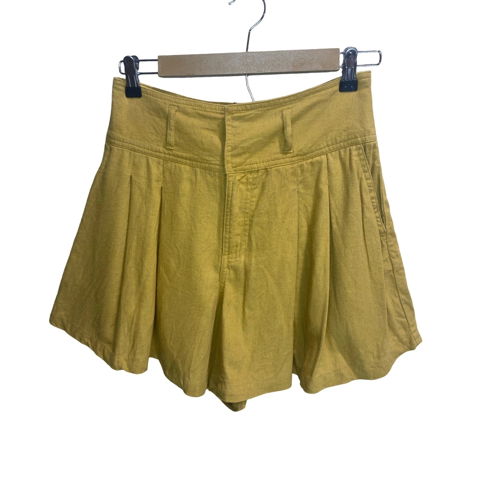 BP Mustard Yellow Linen Blend High Waisted Pleated Shorts Womens Size Small