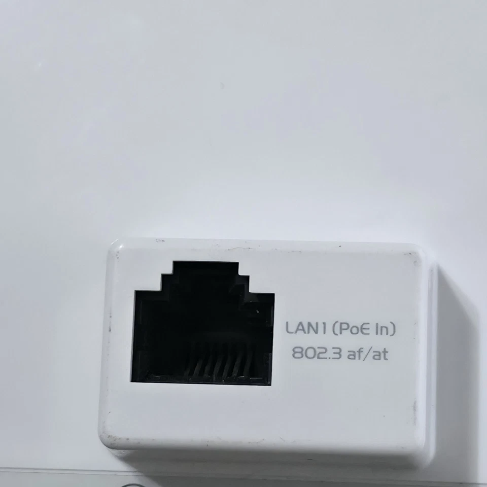 EnGenius Cloud Managed ECW115 2x2 802.11 - Image 3 of 4