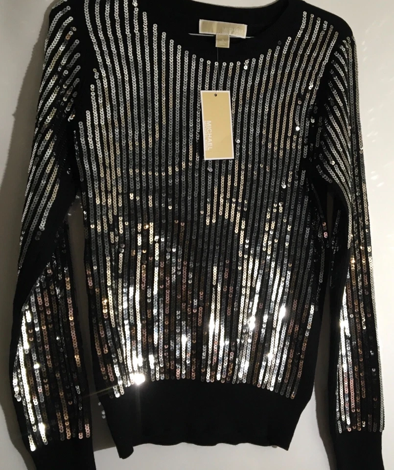 Suéter feminino Michael Kors MK preto malha prata lantejoulas frente tamanho pequeno novo com etiquetas - Imagem 2 de 4