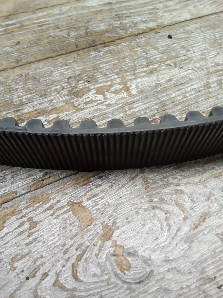 1987 87 Harley Davidson Tour Glide FLTC correia de transmissão traseira DL-687 - Imagem 4 de 4