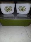 Pyrex Vintage Refrigerator Dish Set 8 Pieces with Lids, Primary Colors