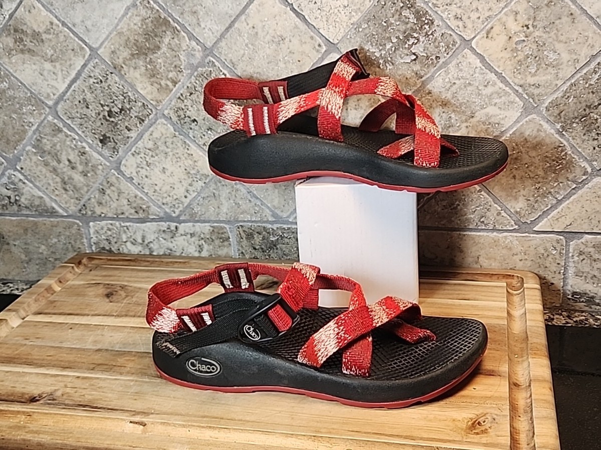 Chaco Red Strappy Water/Hiking/Sport Sandals Size 6 Women  display picture 2