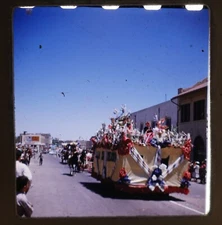 Stereo realist slide - NOGALES Mexico Parade 1950s Vintage Kodachrome #239
