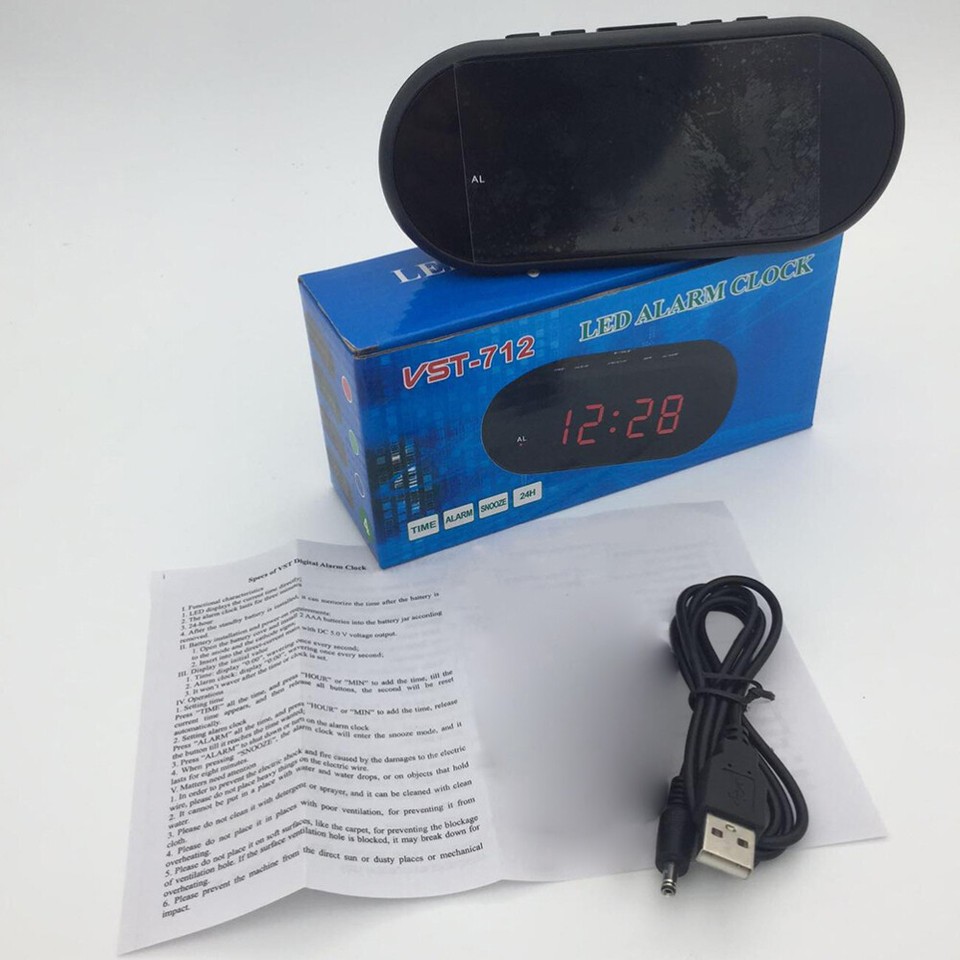 Creative Plastic Clock Large Display Digital Clock Non Ticking Table