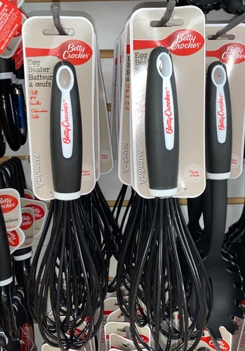Betty Crocker 11 Inch Balloon Whisk Black Comfort Grip Egg Beater