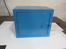 18" x 12" x 14" Lockable Storage Cabinet Lock Tab Broken 19940ISU