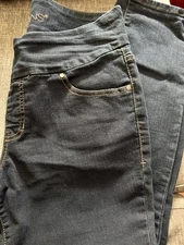 Jag Women’s Pull-On High Rise Skinny Blue Jeans Pull On Stretch Size 12
