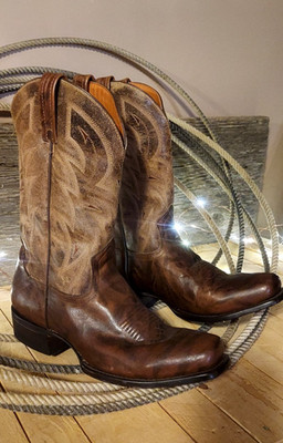 Moonshine by Brad Paisley Cowboy Boots Mens 9 D Brown Leather Square Toe Paisley Brown Western Boots for Men for Sale | Shop New  main image 4