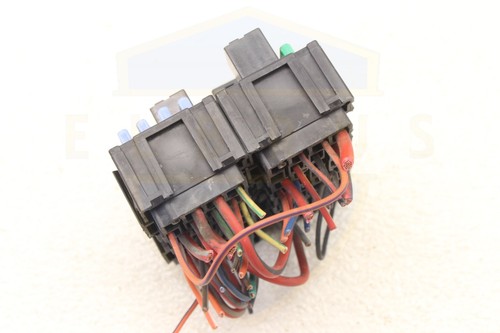2010 HARLEY-DAVIDSON TOURING FLHTCU FUSE RELAY JUNCTION BOX FUSEBOX OEM - Picture 6 of 10