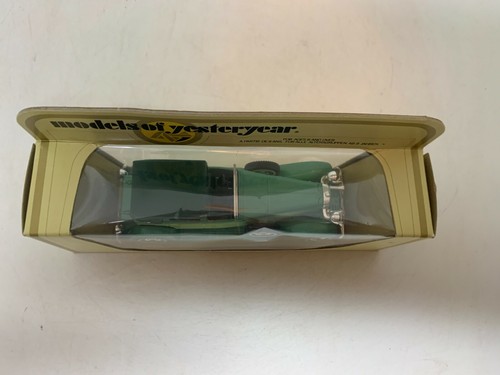 Matchbox Models of Yesteryear Y-4 1930 Model J Duesenberg 2 Tone Green NEW - Picture 2 of 6