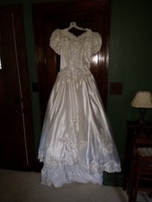 Size 12 Alfred Angelo Off White Formal bridal gown wedding dress with train.