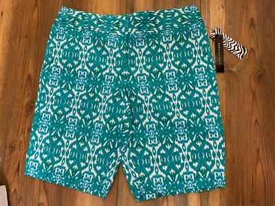 Dana Buchman Women's Shorts Size 12 