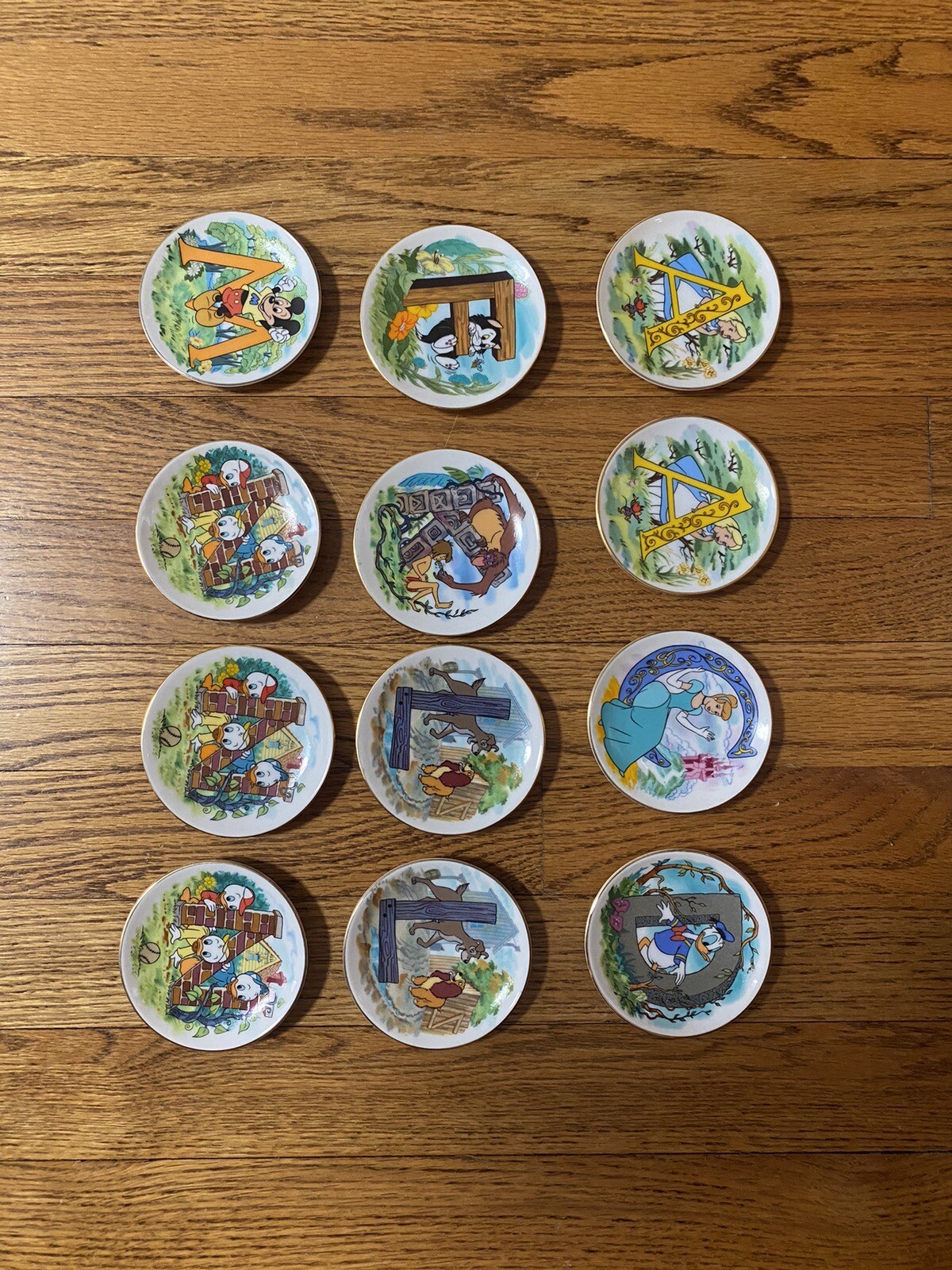 Disney’s Alphabet Collector’s Plates Mini Gold Rimmed 3.25” Letter D