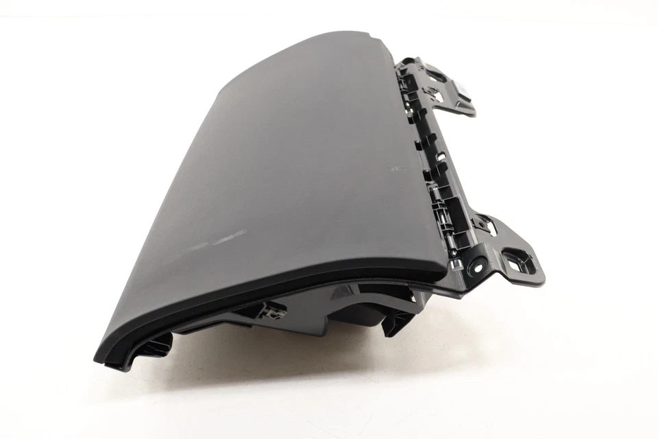 Volvo XC90 2016-2025 TABLERO GUANTERA COMPARTIMENTO DE ALMACENAMIENTO FABRICANTE DE EQUIPOS ORIGINALES 31477154 NEGRO_RA00 Foto 2 de 4