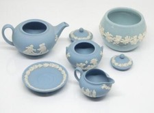 Vintage Wedgewood Jasperware Blue Miniature Tea Set 7 Pieces Cherubs Flowers