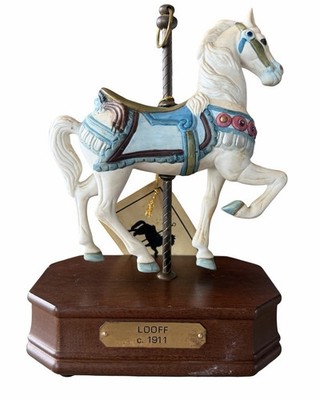 Loof C1911 Porcelain Vintage Musical Carousel #2402 In Blue And White