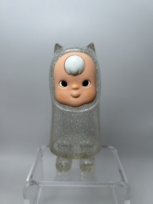 Jwon Toy x Unbox Industries Dylie. T  Glitter Shadow Dylie Vinyl Figure