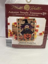 Mill Hill Treasured  Beaded Box Kit Witchy Fun MHST55 NEW