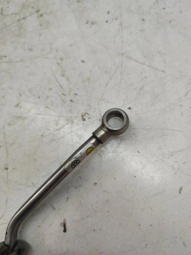 AUDI A3 Limousine 8VS, 8VM Turbinenschmierrohr 04l145771j 1.60 Diesel 33328123