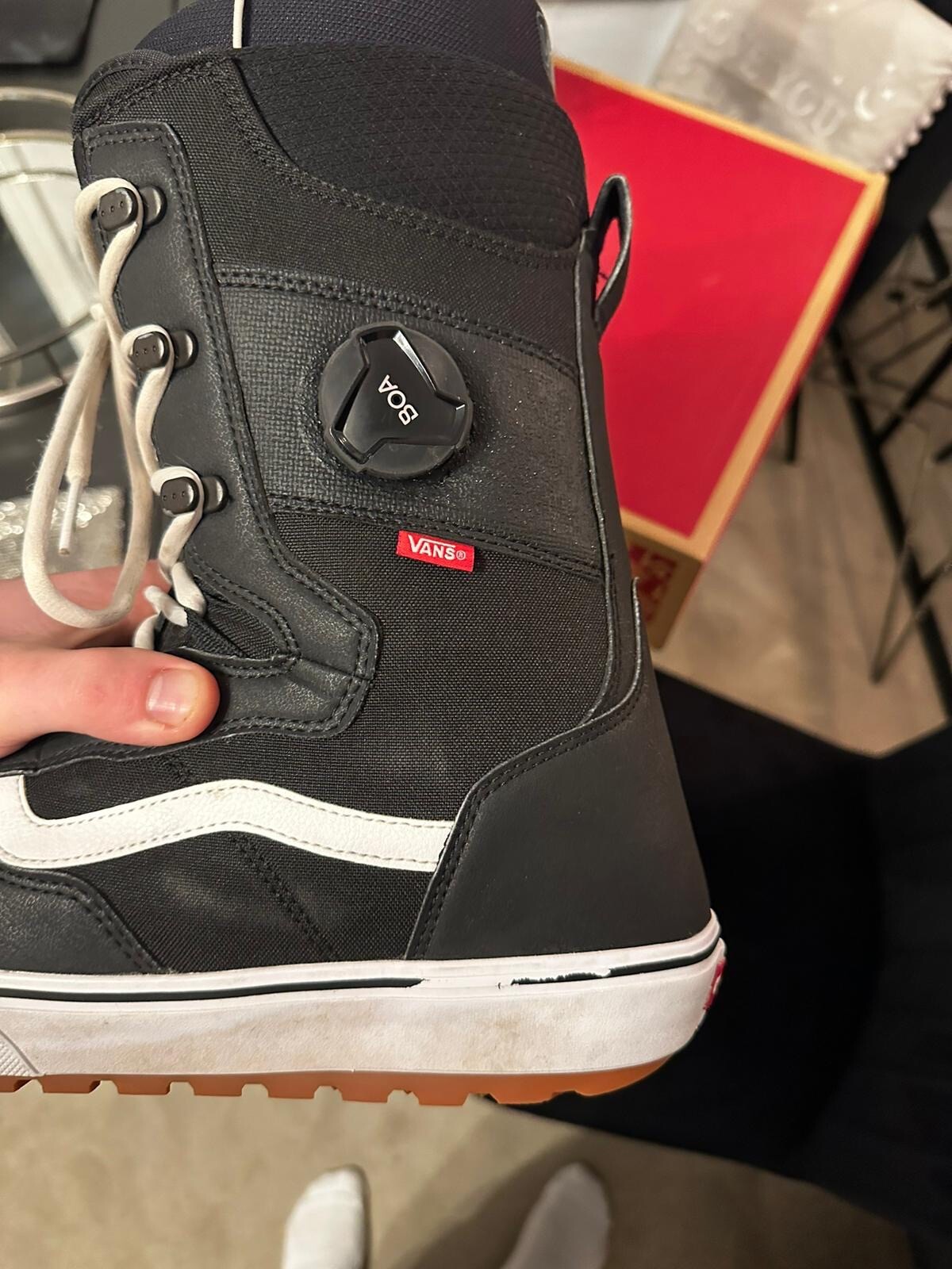 Vans Snowboard Boots Men’s Size UK 11 eBay