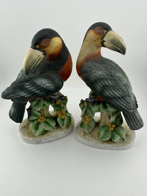 Lefton Toucans Set of 2 Figurine Sculptures Large 8 inch KW1056A KW1056B Bird