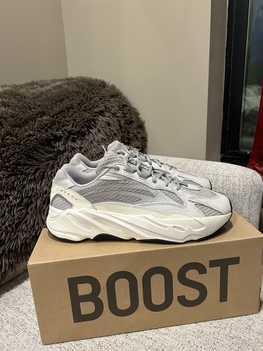 Adidas Yeezy Boost 700 V2 Static EF2829 Size 12 NEW