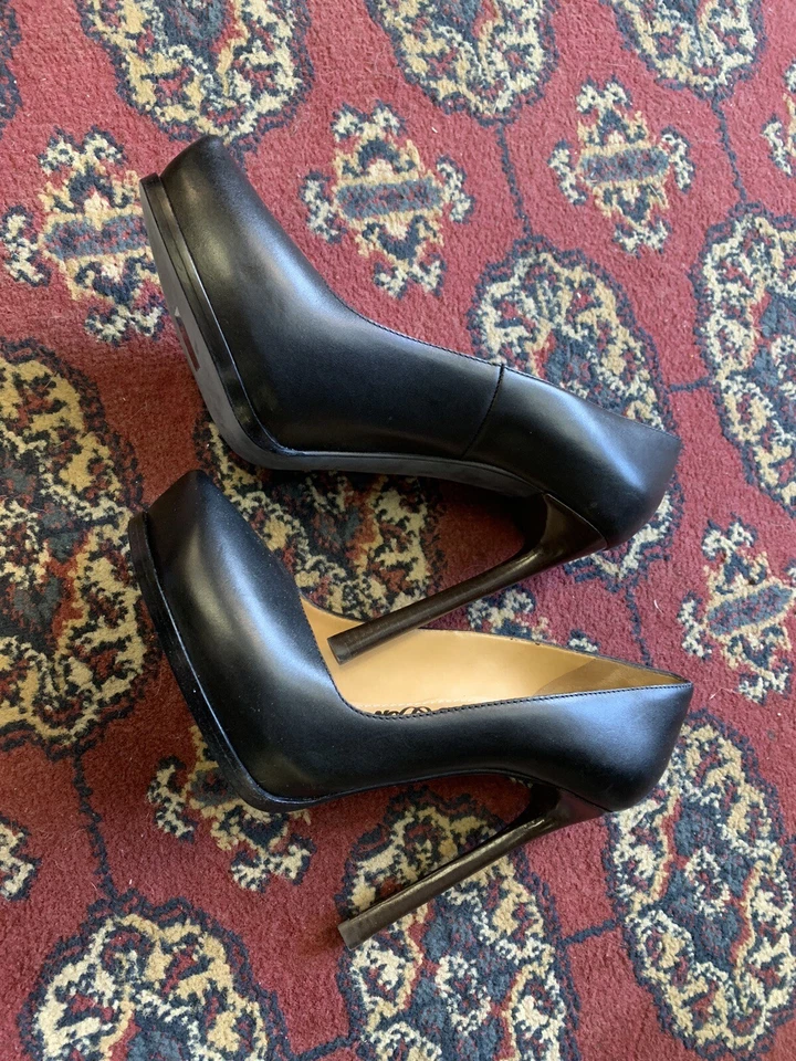 Lanvin черный кожаный полуостроконечный носок Stiletto каблук насосы размер 39,5/США 8,5 - Изображение 3 из 4