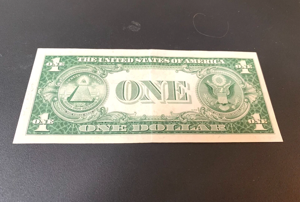 1929 Ten Dollar Bill ,New York .Red Seal .with 5 silver cert 1 dollar bills - Image 4 of 4