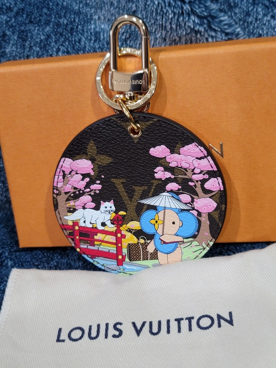 vuitton vivienne bag charm