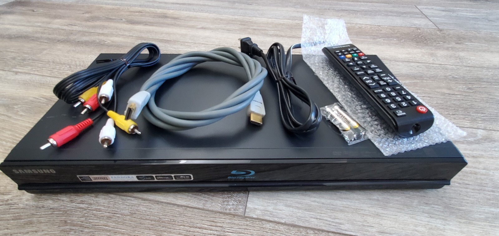 Samsung BDP1600 BluRay Player 1080p HDMI USB Netflix Ready