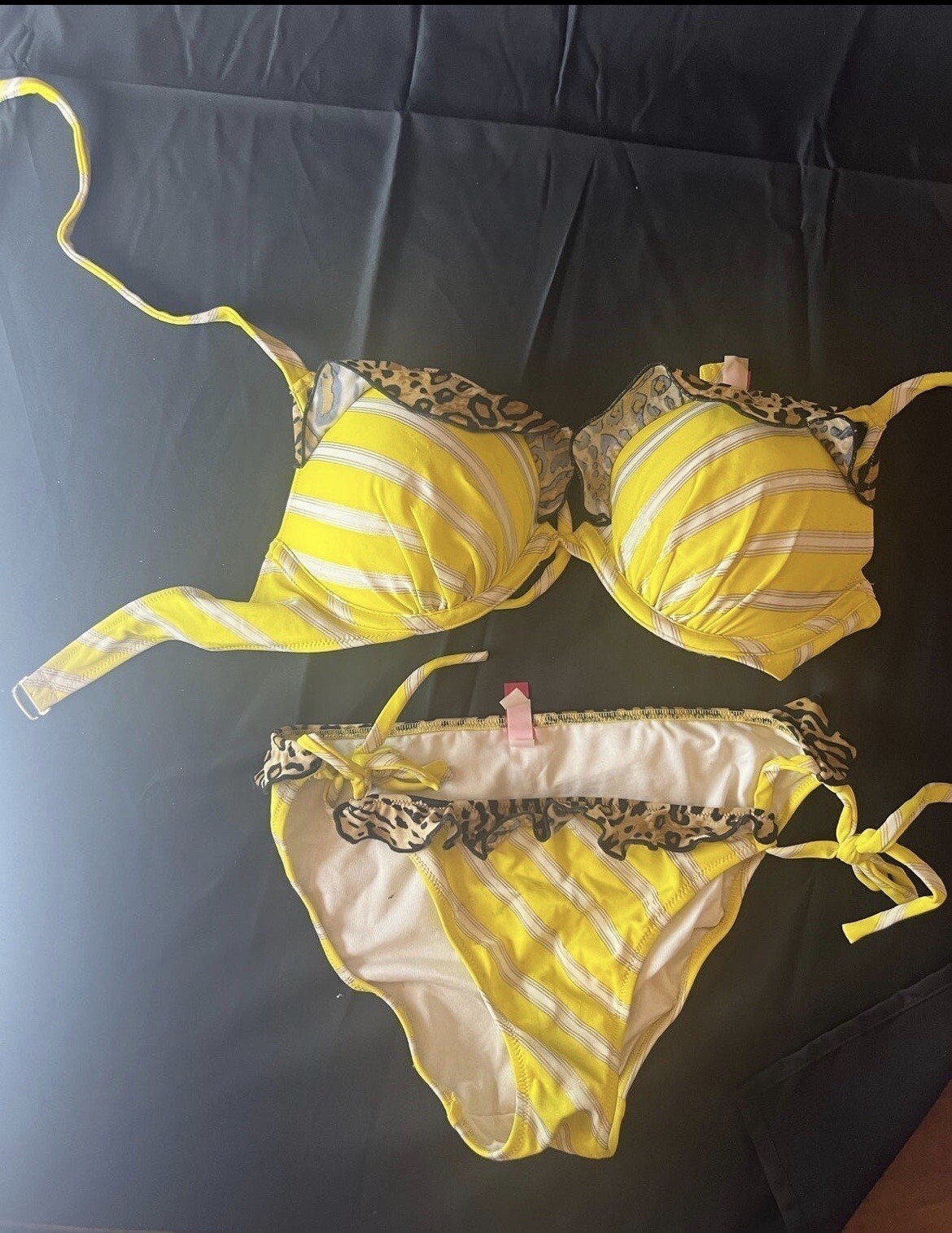 Victoria's Secret 34B BOMBSHELL Push Up Bikini Top Add 2 Cup Sizes Yellow White image 3