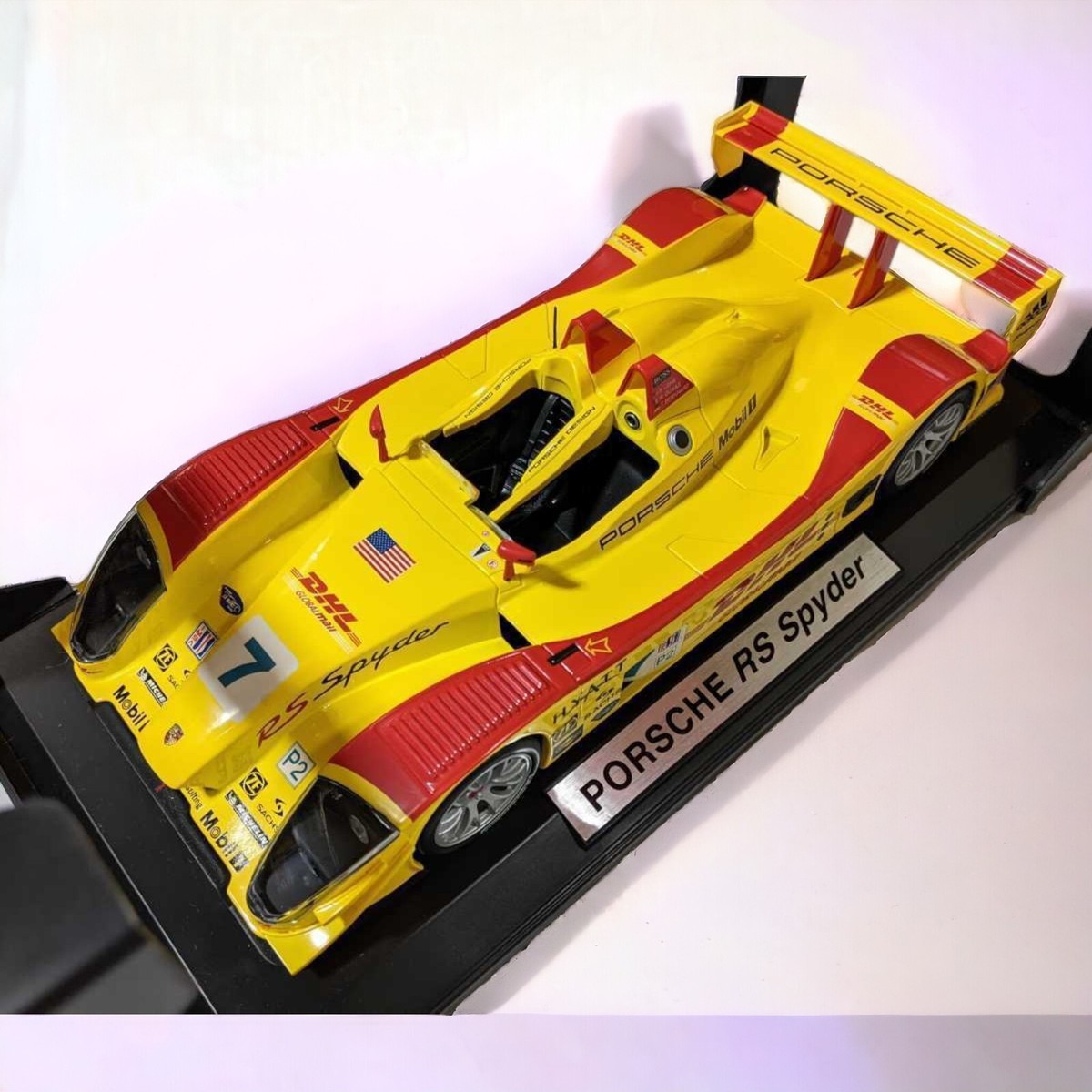 Norev 1/18 scale car Porsche RS Spyder Le Mans 2006 #7 DHL 187516