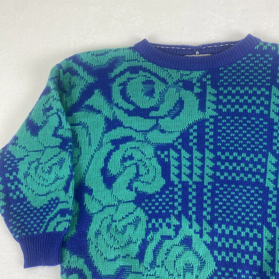 Vintage Floral Abstract Geometric Amilano Blue Green Knit Sweater - Image 4 of 4