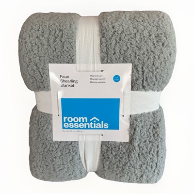 Full Queen Faux Shearling Blanket Gray Room Essentials Midweight Bed Dorm NEW