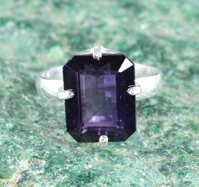 Boysenberry Sapphire 13.15 ct Smaragdschliff Natürliche Edelstein Ring AGI