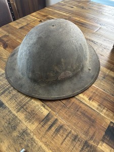Original WWI British Made Brodie Helmet Great Britain Militaria