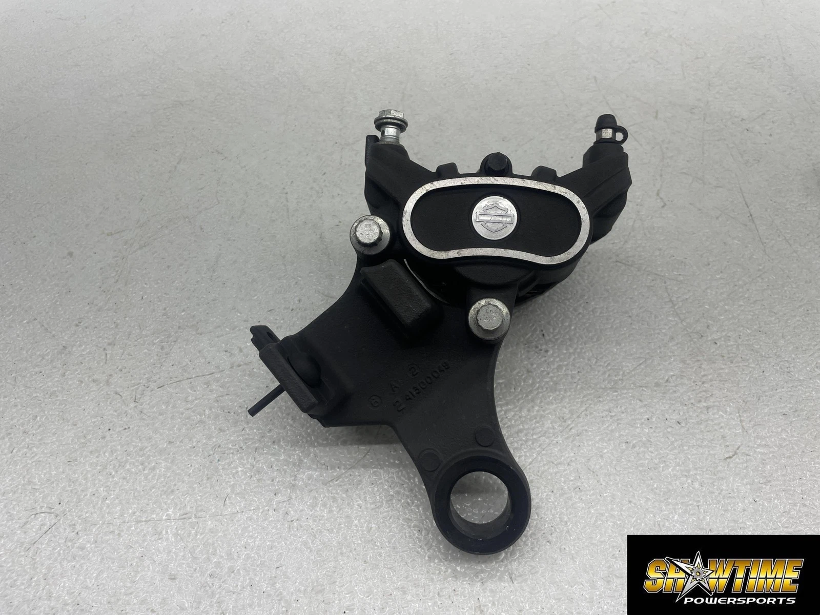 16-20 HARLEY-DAVIDSON ROADSTER XL1200CX REAR BACK BRAKE CALIPER