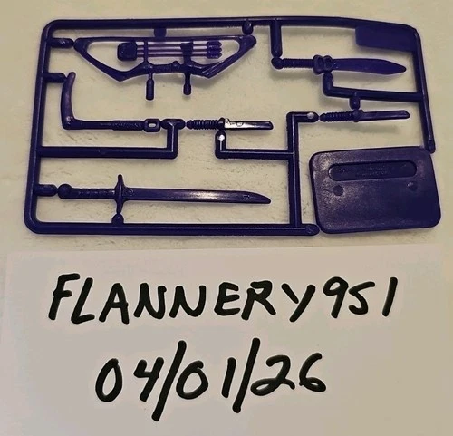 Vintage 1993 GI Joe Street Fighter II Dhalism Accessories Lot Weapons