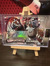 Wildcard Dino-might Sabertooth JC Escarra Auto 1/1