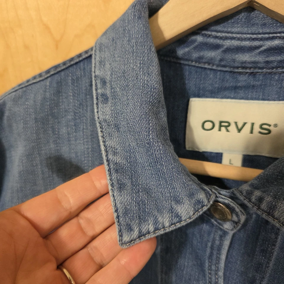Chaqueta de mezclilla Orvis para mujer talla grande de longitud media lavado medio denim suave Foto 4 de 4