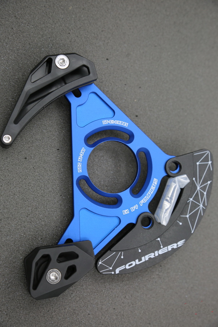Guide Chaîne Bash 32-38T Pour VTT/DH - Compatible ISCG03/05, Simple Vitesse - Neuf